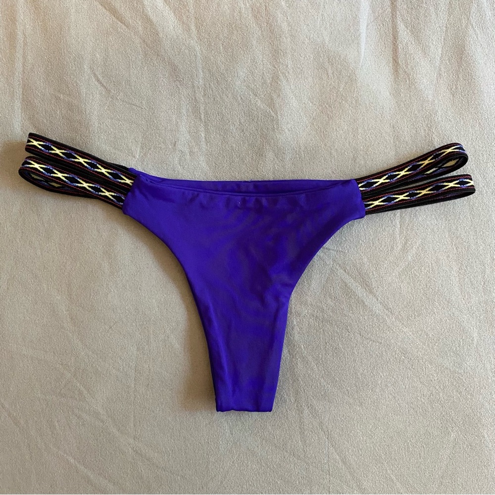 L Space itsy bikini bottom